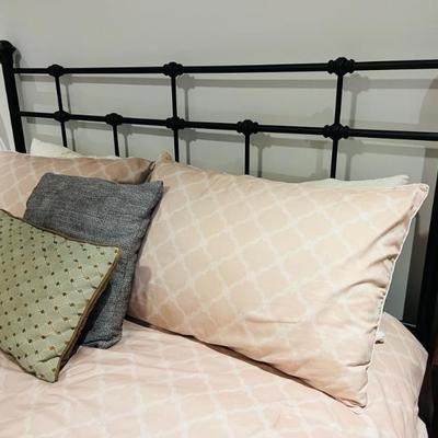 Sale Photo Thumbnail #40