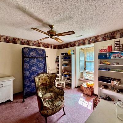 Sale Photo Thumbnail #37