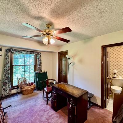 Sale Photo Thumbnail #40