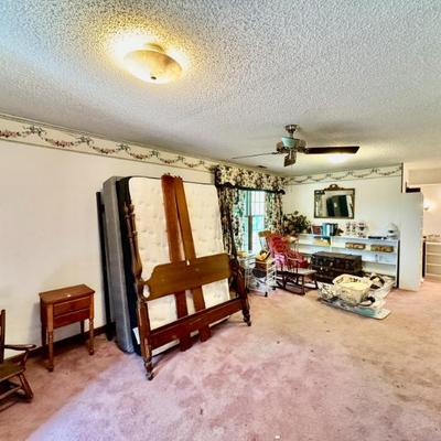 Sale Photo Thumbnail #30