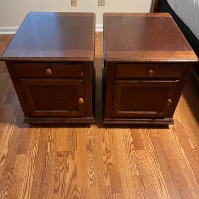 Sale Photo Thumbnail #32: $100 Pair of Hammary by La-Z-Boy wood nightstands/end tables; 20 inches wide by 26 inches deep by 23 inches high each