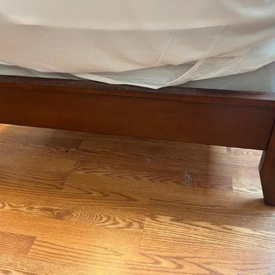 Sale Photo Thumbnail #51: $250 Coaster Fine Furniture -Like  New- twin bed with Serta mattess and boxspring