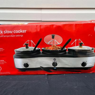 GE 3-Crock Slow Cooker Buffet w/ Individual Temperature Settings