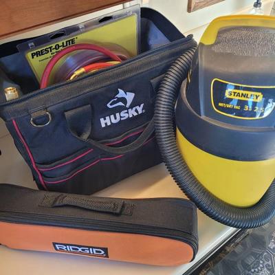Ridge One Handed Reciprocating Saw, Stanley 2.5 Hand Vac & Torch Equipment