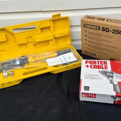 New Impact Wrench, Hydraulic Crimping Tool, Pittsburgh Automotive 10 Piece Bearing Race and Seal 