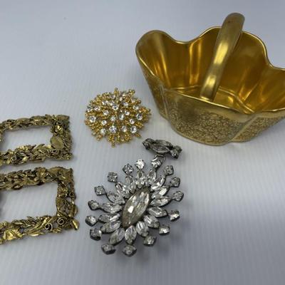 Sale Photo Thumbnail #330
