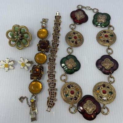 Sale Photo Thumbnail #279