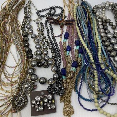 Sale Photo Thumbnail #278