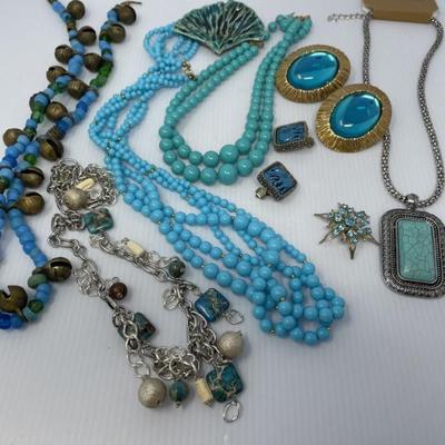 Sale Photo Thumbnail #282