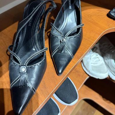 Sale Photo Thumbnail #190