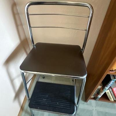 Folding stool