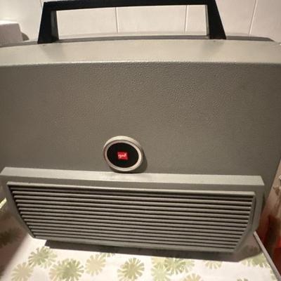 Gaf movie projector
