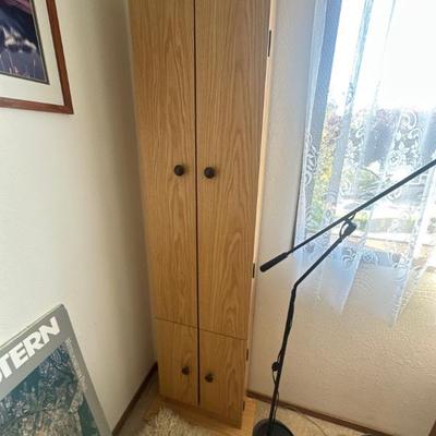 Storage cabinet