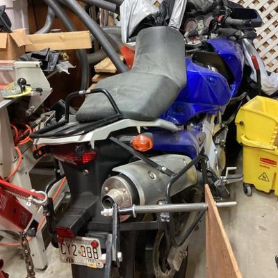 Sale Photo Thumbnail #152: Suzuki dl 650 motorcycle front rear view
