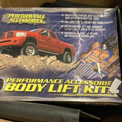 Sale Photo Thumbnail #167: 1995 pathfinder lift kit
