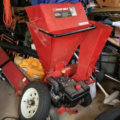 Sale Photo Thumbnail #51: Troy bilt chipper shredder model cs 4325