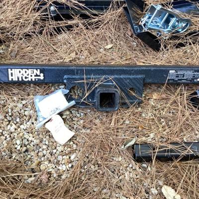 Sale Photo Thumbnail #180: Hidden hitch heavy duty trailer hitch