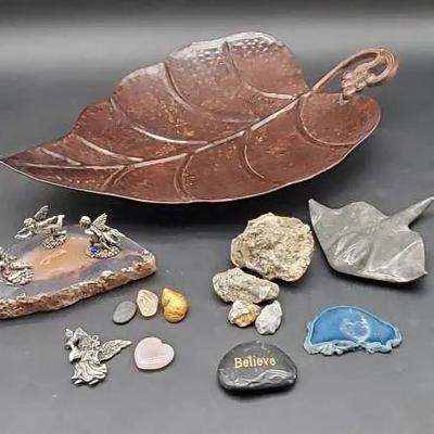Large Leaf Shaped Tray and Assorted Rocks & Minerals 