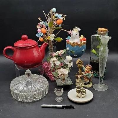 Assorted Decor Items