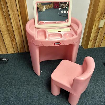 Little Tikes Vanity Set
