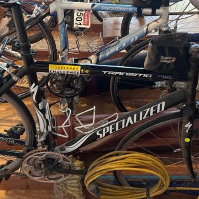 Bikes including Giant and Specialized 
