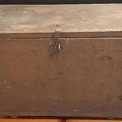 Wooden Handmade Tool Box with Metal Hinges