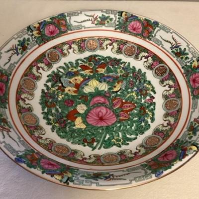 MFS008 Large Chinese Rose Medallion Porcelain Serving Bowl