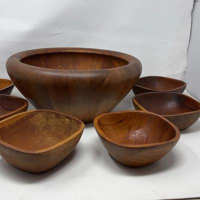 Wooden Bowl With Serving Bowls 