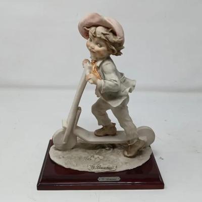 Giuseppe Armani Figurine 