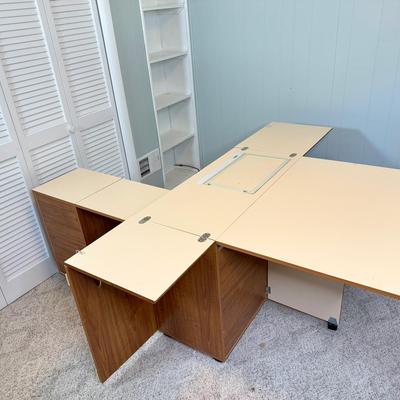 Expandable Sewing & Crafting Table
