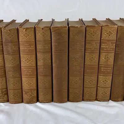 The Outline of Knowledge - Vintage Book Collection
