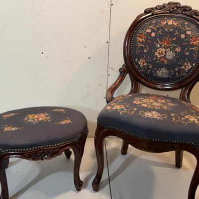 Antique Victorian Parlor Chair with Needlepoint Upholstery 