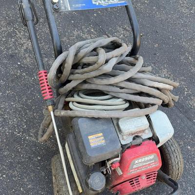 Excell 2500psi Pressure Washer powered by Honda Engine 