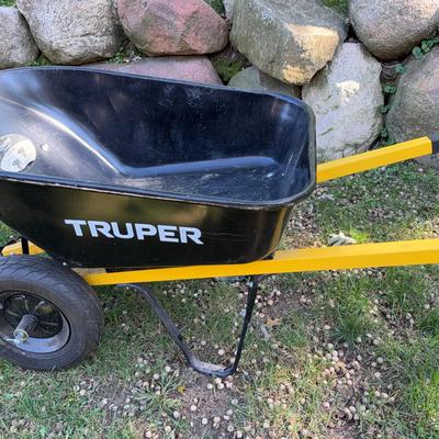 Truper 6cu ft  Wheelbarrow 