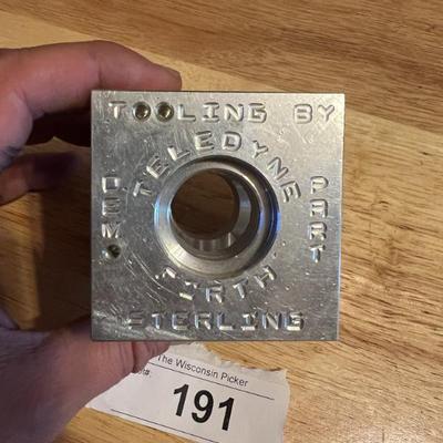 Sale Photo Thumbnail #736