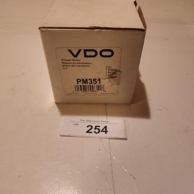 Sale Photo Thumbnail #998