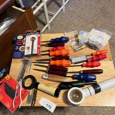 Sale Photo Thumbnail #681