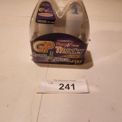 Sale Photo Thumbnail #943