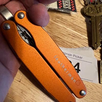 Sale Photo Thumbnail #710