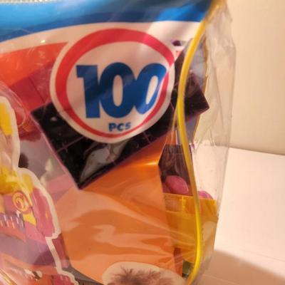 Sale Photo Thumbnail #770