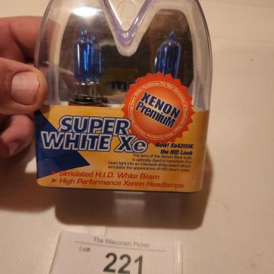 Sale Photo Thumbnail #851