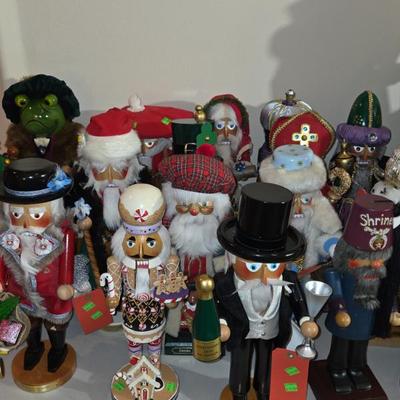 Sale Photo Thumbnail #164