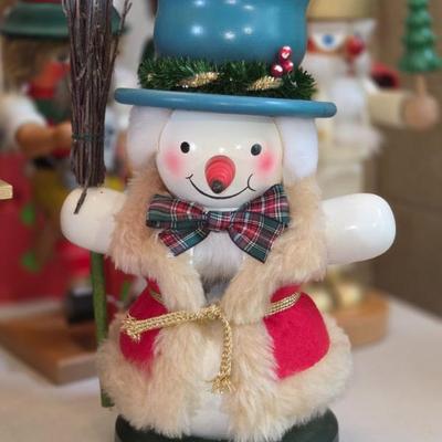 Sale Photo Thumbnail #209