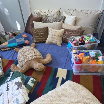 Sale Photo Thumbnail #190