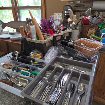 Sale Photo Thumbnail #60