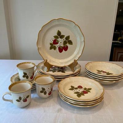 Misaka Strawberry Festival Dining Ware