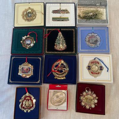 White House & Other Ornament Collection