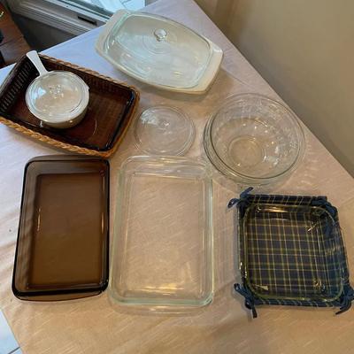 Pyrex & More Collection