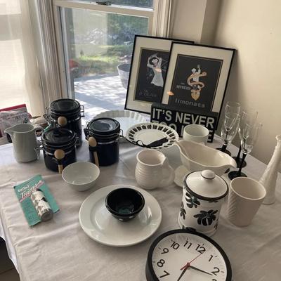 Black & White Kitchen and Entertaining Collection