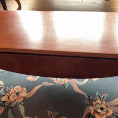 Dark Wooden Dropleaf Coffee Table